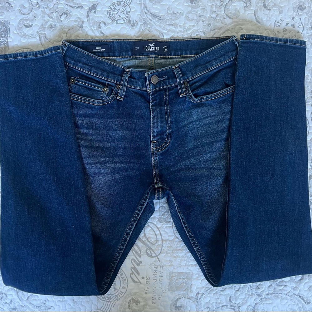 Hollister Men's Dark Blue Slim Jeans